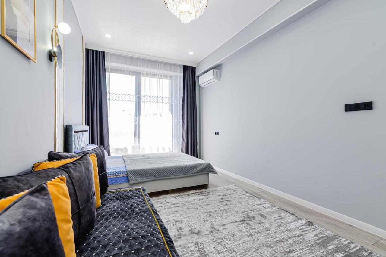 Apartmán Heaven 10 Almaty Exteriér fotografie
